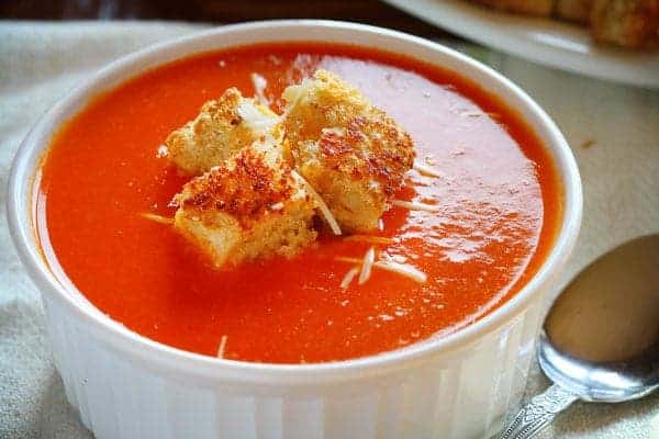 史上最好的番茄汤配方。它不会让你失望!