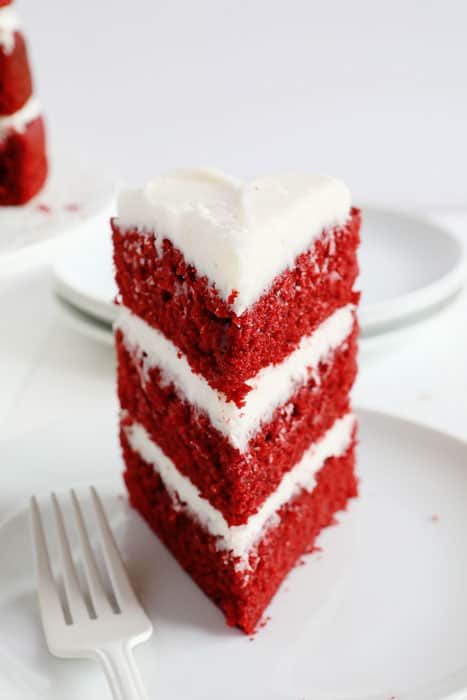 唯一的红色天鹅绒蛋糕食谱你将永远需要!