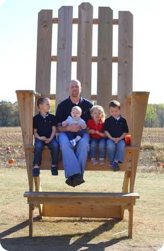 IMG_1347.FAMILY-PUMPKIN-PATCH